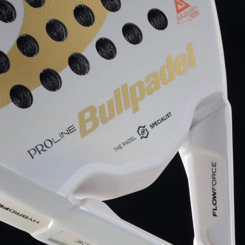 BULLPADEL FLOW WOMAN 2024 by Ale Salazar - MegaPadelStore